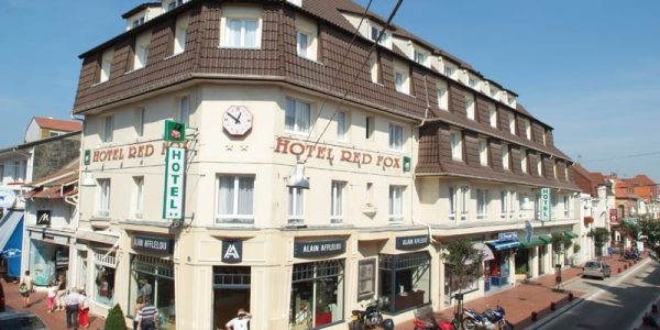 1-Hotel-Red-Fox-exterior