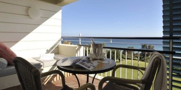 32_AlvorPraia_Balkon uitzicht van kamers