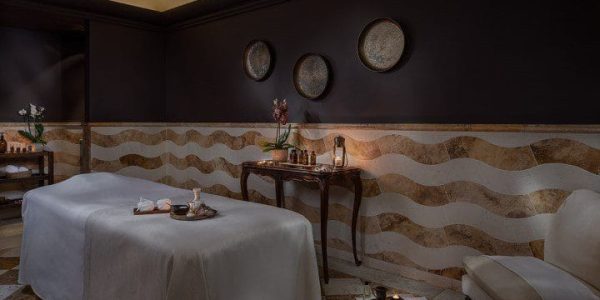 Anantara Villa Padierna - Spa Massage room