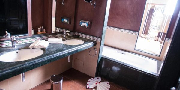 Bad_kamer_tikida_palace_golf_vakantie_marokko_marocco