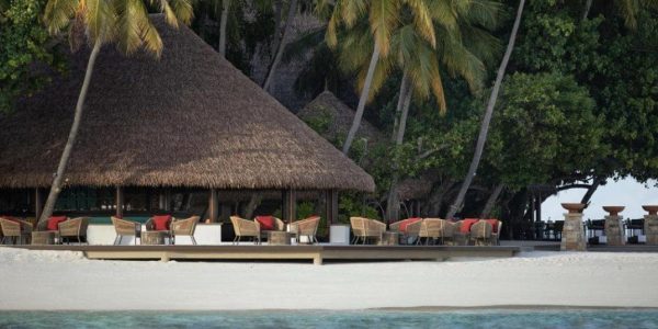 Combi reis Malediven Dubai Radisson Beach Dhawa Ihuru (11)