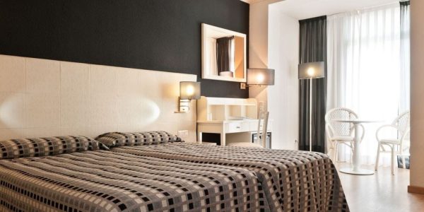 Golf vakantie spanje hotel Monica standaard kamer