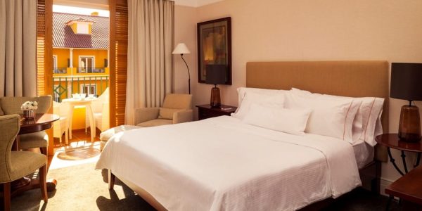 Hotel - Deluxe Bedroom