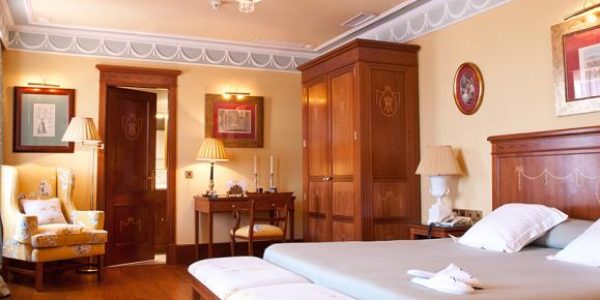Hotel Inglaterra Sevilla golf vakantie  kamer