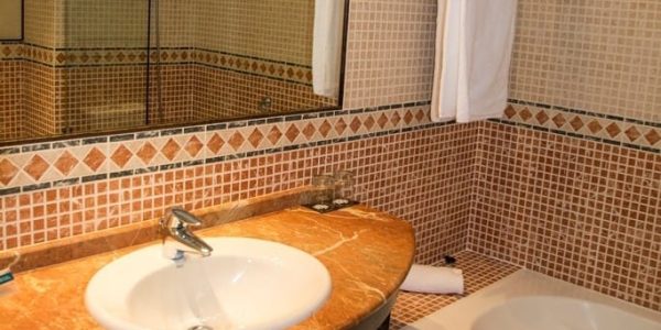 Hotel Nuevo Portil Golf Badkamer