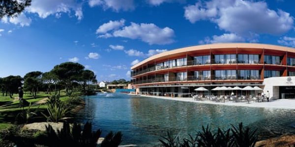 Hotel VilaSol Exterior