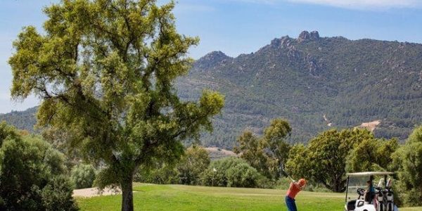 Is Molas golf vakantie italie Sardinie 053