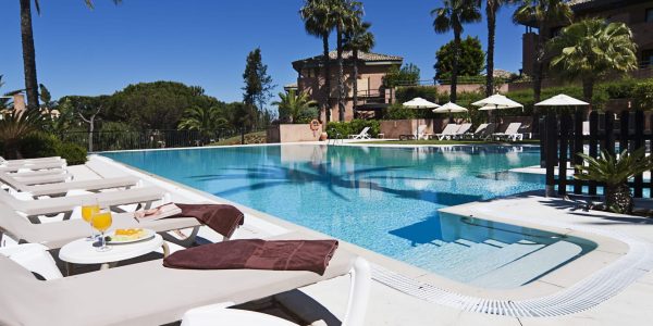 Islantilla Golf Resort pool 3