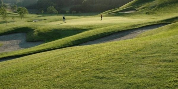 L' Empereur golf reis vakantie Belgie 14