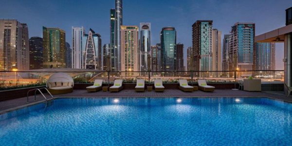 Millennium Place Dubai Marina golf reis golfarrangementje