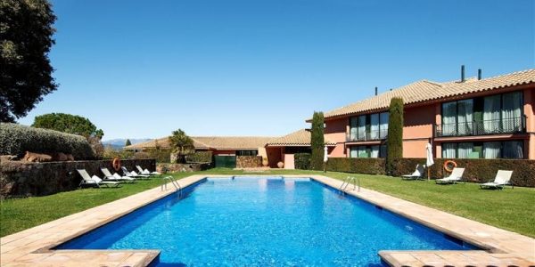 PISCINA HOTEL