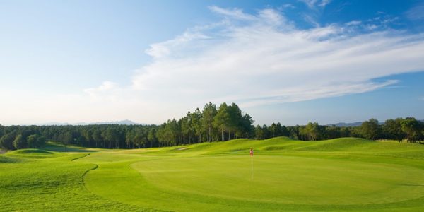 Hole #17 Red