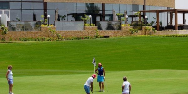 Trump International golf #Dubai golfarrangementje #visitdubai