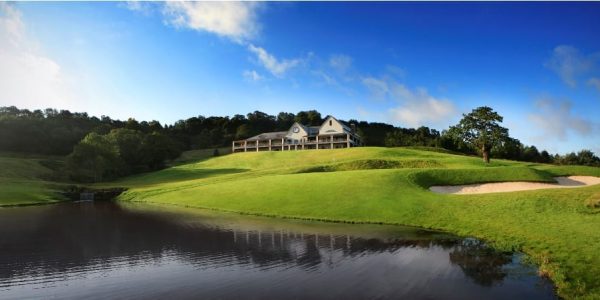 TwentyTenCourse_KM_18th_Clubhouse