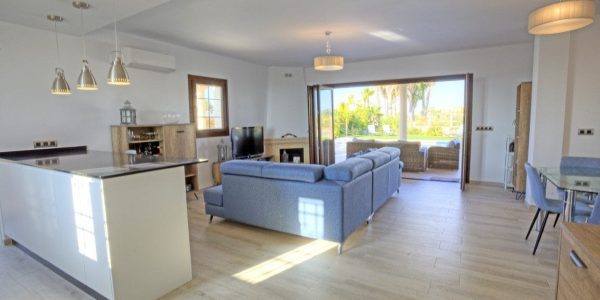 VILLA 4