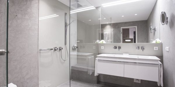 doppelzimmer-exclusiv-badezimmer hotel jagdhaus Wiese
