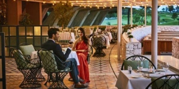 hotel-camiral-dining-24-terracetwinklylights-2-073