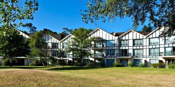 hotel-parc-exterieur