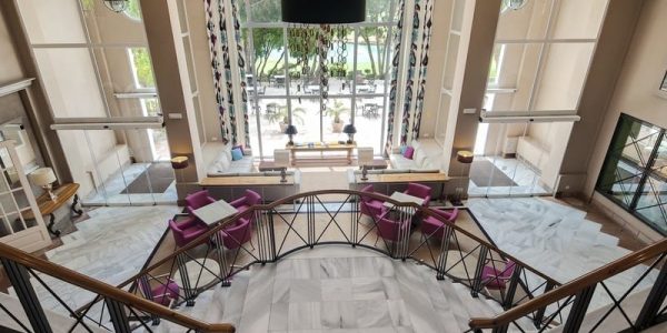 lobby-hotel-barcelo-montecastillo